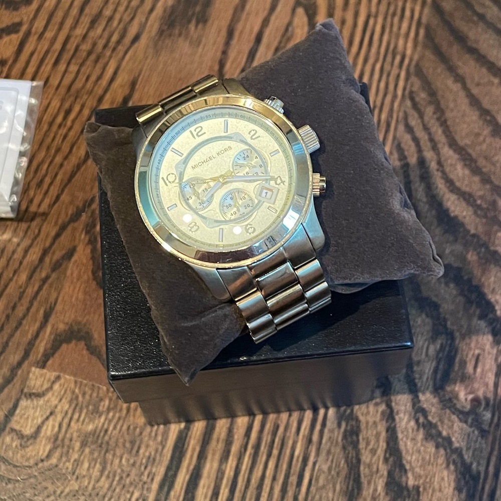 Michael Kors watch & Sierra Winter earrings